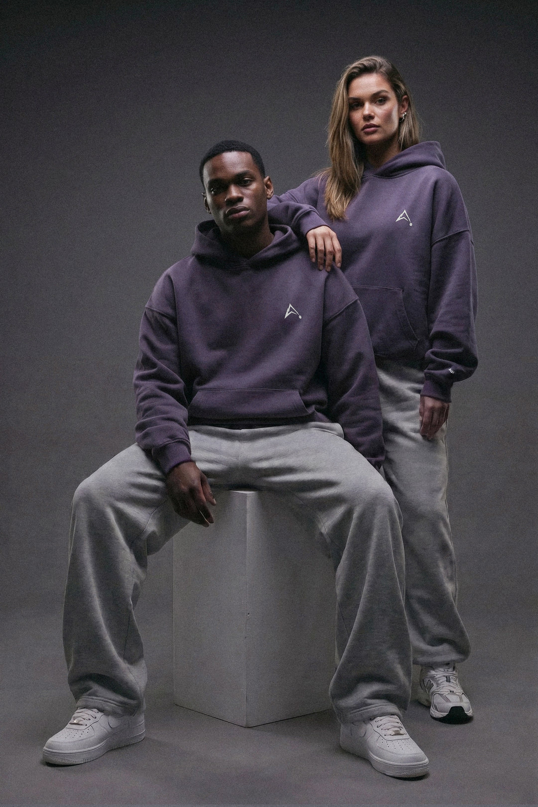 ANNIVERSARY PURPLE - AURORA DIVINIA HOODIE