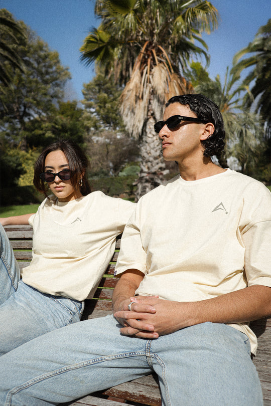 IVORY CREAM - AURORA DIVINIA T-SHIRT