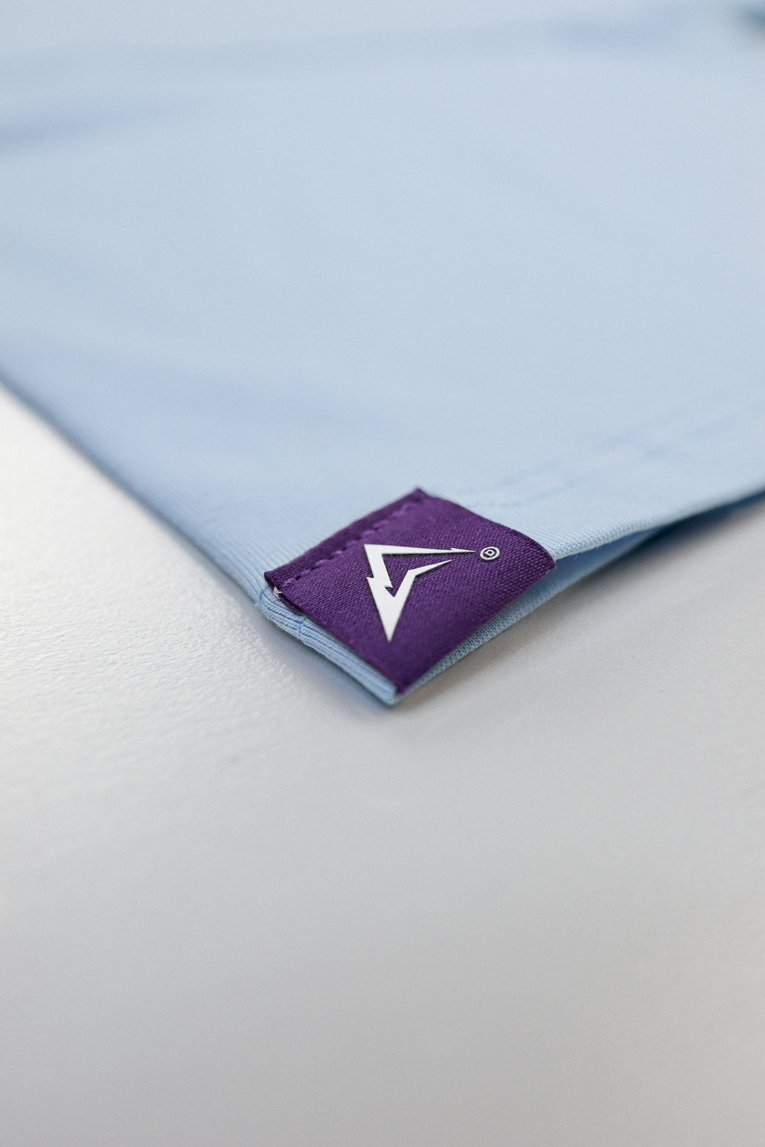ARCTIC BLUE - AURORA DIVINIA T-SHIRT